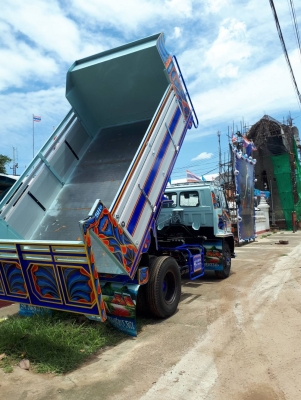 ขาย 6 ล้อดั๊ม ยาง 900 ร๊อคกี้ 195 กระบะดั๊มต่อใหม่ทั้งลูก ขาย 6 ล้อดั๊ม ยาง 900 ร๊อคกี้ 195 กระบะดั๊มต่อใหม่ทั้งลูก