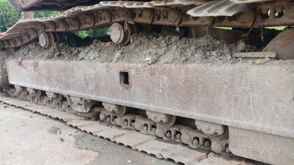 ขายpc200-3..รถเช็คนอกมาใช้น้อย เอกสารอินวอยล์ ขายpc200-3..รถเช็คนอกมาใช้น้อย เอกสารอินวอยล์