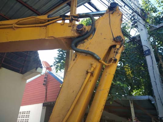 ขาย 420,000 KOBELCO sk 60-3 เครื่องดี เอวแน่น ช่วงล่างเต็ม โซ่ใหม่ ปั้มต้องเช็คนิดหน่อย พร้อมลายหัวเจาะ  รถอยู่ สุรินทร์ 090-772-3710 090-772-3708