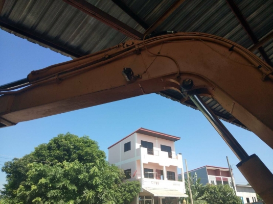 ขาย 420,000 KOBELCO sk 60-3 เครื่องดี เอวแน่น ช่วงล่างเต็ม โซ่ใหม่ ปั้มต้องเช็คนิดหน่อย พร้อมลายหัวเจาะ  รถอยู่ สุรินทร์ 090-772-3710 090-772-3708