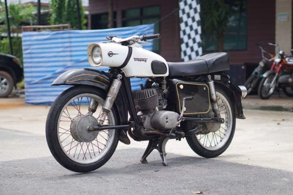 ร้าน วุฒิ นนบุรี ขาย MZ125 es1965 หัวไม่เลี้ยว