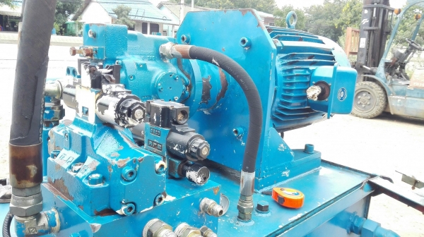 ชุดพาวเวอร์ยูนิตญี่ปุ่น YUKEN JAPAN ปั้มไฮเพรสเชอร์ 210 bar ติดมอเตอร์ Mitsubishi 25 HP 380V ถังจุ 3