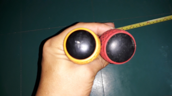 ขายไขควง แฉกและแบน ปลายแม่เหล็กVESSEL MADE IN JAPAN.มือสอง