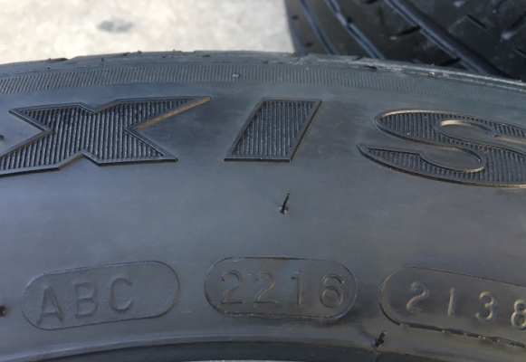 ล้อแม็ก Toyota Altis ขอบ 15 พร้อมยาง 195-65-15 Maxxis ปี 16