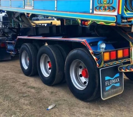 ขายหัว1,750,000บ.หาง 490,000บ.สิบล้อ หัวลาก อิซูชุ 360ปี53 พร้อม หางเซมิ ดั้ม 3คาน ช่วงยาว 9ม.สภาพดี
