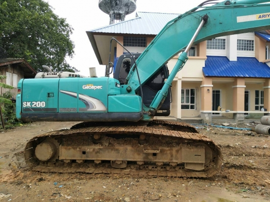 ขายรถแบคโฮ KOBELCO SK200-8 YN12 SUPER เอกสารเล่ม ราคา 1550000