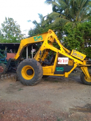 ขายด่วนครับ รถ3ล้อคีบอ้อย Ball มอเตอร์ดี ปั้มแรง พร้อมใช้งานครับ