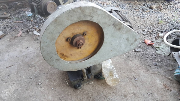 ปั้มคอม้าขนาด 1 แรงมอเตอร์ไฟ 3 สายตามสภาพ