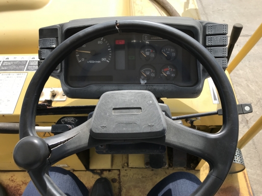 รถบด Kawasaki K20WTA แบบ 7 ล้อยาง สภาพสวยมากรุ่นใหม่ จากญี่ปุ่น