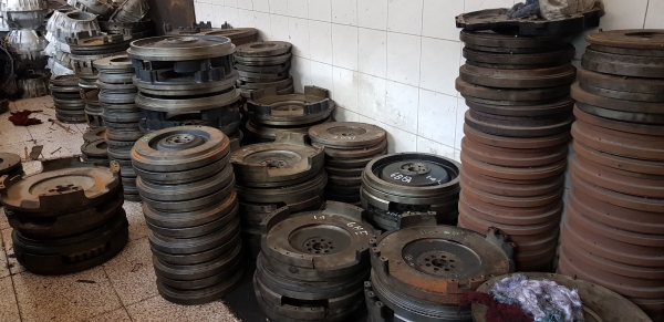 จำหน่ายมุเล่ฟลายวิลเครื่องยนต์ดีเซลคุณภาพดีที่สุดในตลาดตอนนี้