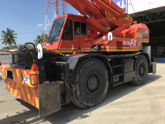 รถเครน 25ตัน TADANO TR250M-5 รถเครน 25ตัน TADANO TR250M-5