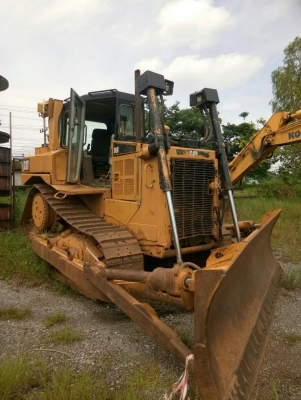 ขายแทรคเตอร์CAT.D6Rเอกสารเล่มทะเบียนราคา 1,300,000
