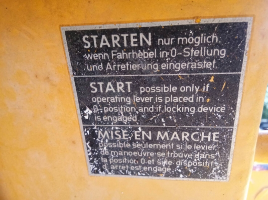 ขายรถบดแฮม10ตันสั่นสะเทือน2เปลือก2เพลาเอกสารเล่มทะเบียนราคา 650,000