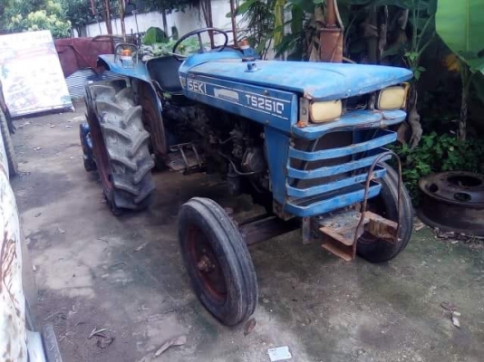 ขายรถไถอีเซกิ TS 2510
