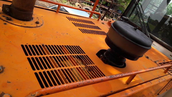 ขายรถตักล้อยาง HITACHI LX200 240 แรง เทียบเท่ากับ KOMATSU WA430-6 สภาพสวยพร้อมใช้ โทร 084-5424150