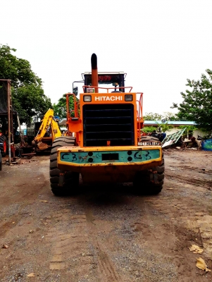 ขายรถตักล้อยาง HITACHI LX200 240 แรง เทียบเท่ากับ KOMATSU WA430-6 สภาพสวยพร้อมใช้ โทร 084-5424150