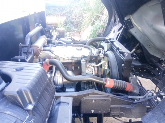 ขายรถบรรทุก 6 ล้อ*EURO.3* ISUZU FRR 210 แรงม้า ยาว 6.50 ม. ปี2555ค่ะ รถสวยเดิมทั้งคัน+สภาพพร้อมใช้งา