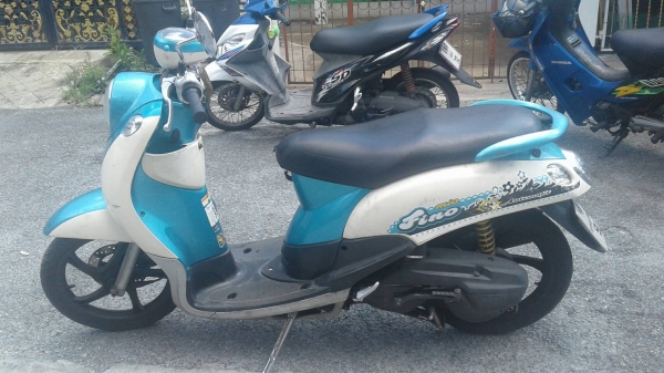 yamaha fino ปี 53 เล่มโอนภาษี62 ลด 9200.- yamaha fino ปี 53 เล่มโอนภาษี62 ลด 9200.-