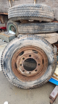 ขายล้อบรรทุกโบราณ (หมุดย้ำ)