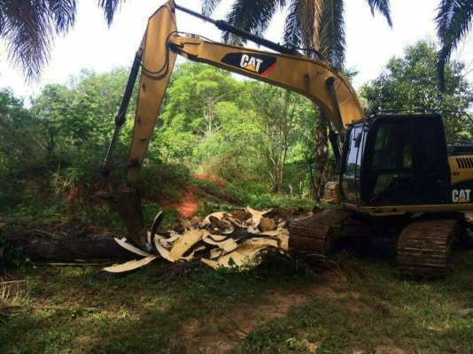 ขายรถแบคโฮ CAT 315 D เอกสารอินวอย ไมล์ 11000 ราคา 1050000