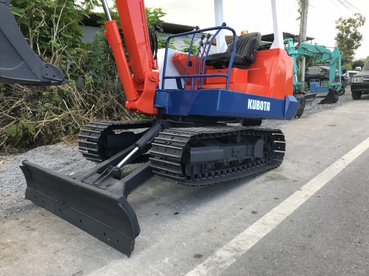 Kubota kh70สภาพดีเก่าญี่ปุ่น มีใบอินวอยไม่เคยใช้ในไทย Kubota kh70สภาพดีเก่าญี่ปุ่น มีใบอินวอยไม่เคยใช้ในไทย