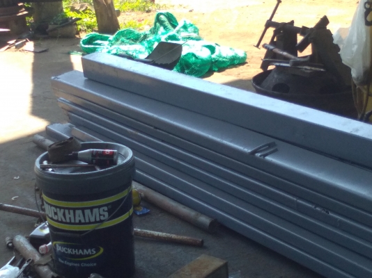 เหล็กตัวซี. โครงสร้าง  เก่าสภาพดี