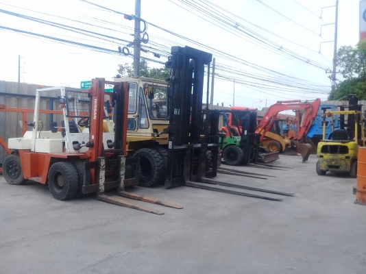 บริการ ซื้อ ขาย ซ่อม รถโฟล์คลิฟท์ทุกยี่ห้อ พร้อมบริการขนย้าย