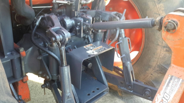 ขายรถไถ คูโบต้า M7040 สภาพเยี่ยม ปี57 ใช้งานน้อย