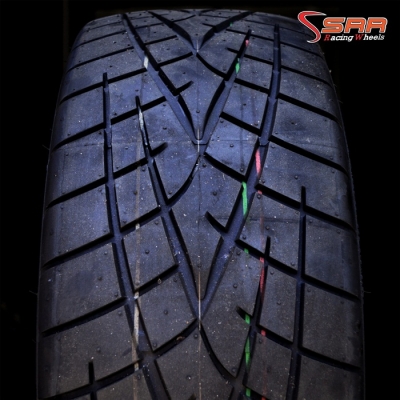 TOYO R1R 215/45ZR17 ปี17 ลดราคาพิเศษ TOYO R1R 215/45ZR17 ปี17 ลดราคาพิเศษ