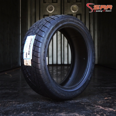 TOYO R1R 215/45ZR17 ปี17 ลดราคาพิเศษ TOYO R1R 215/45ZR17 ปี17 ลดราคาพิเศษ