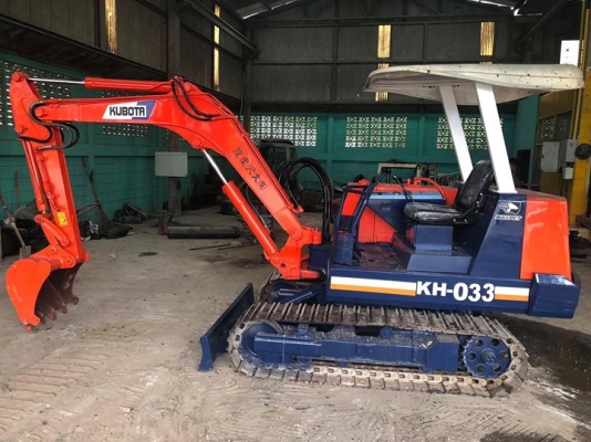 KUBOTA KH033 (#ขนาดเทียบเท่าPC35) รถเก่าญี่ปุ่นไม่เคยใช้งานในไทย สภาพสวย เครื่องปั้มดี เอวแน่น ช่วงล่างเต็มสวย รถพร้อมใช้งาน เอกสารอินวอยครบ ราคา265,000บาท  สนใจติดต่อ 096-541-1713 วัชรัตน์  (เจ้าของขายเองโดยตรง)