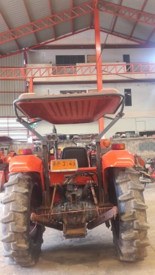 รถแทรกเตอร์มือสอง รถแทรกเตอร์มือสอง