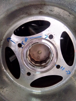 ขายล้อแม๊กพร้อมยาง225/45/10--205/10-10 ตดต่อ099-3242246 ขายล้อแม๊กพร้อมยาง225/45/10--205/10-10 ตดต่อ099-3242246