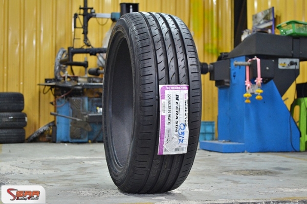 NEXEN SU4 225/45ZR19 ลดราคาพิเศษ เส้นละ 4,500 บาท NEXEN SU4 225/45ZR19 ลดราคาพิเศษ เส้นละ 4,500 บาท