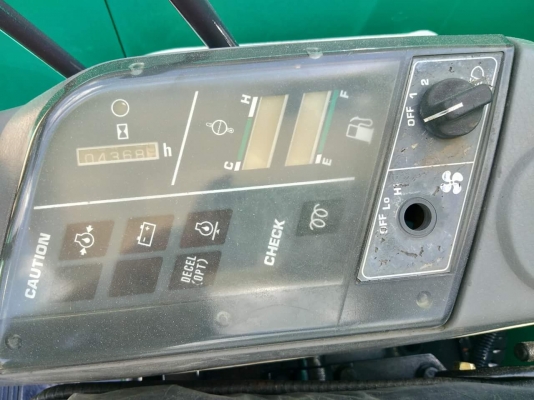 (ขายรถขุดแบคโฮยอดนิยม) KOMATSU Pc25-7 ขนาดPc25 รถเก่านอกแท้100\% (คอลโทลน้ำมัน เครื่องแน่น ระบบไว ช่วงล่างสวย) รถพร้อมใช้งาน เอกสารใบอินวอยครบ               ????ราคา 360,000 ต่อรองได้???? ☎️ สนใจติดต่อ 096-3268553 (สถิตย์พันธ์)  ???? ID LINE 0963268553 ???