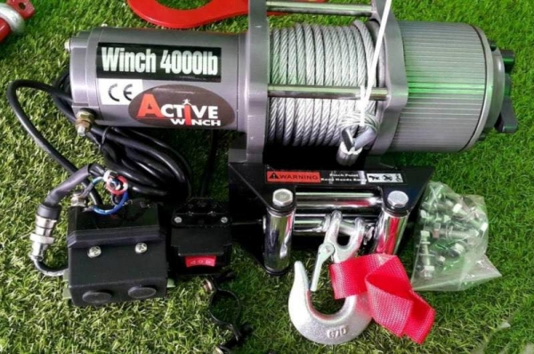 วินซ์ 4000ปอนด์ 1.8ตัน ของใหม่100\%