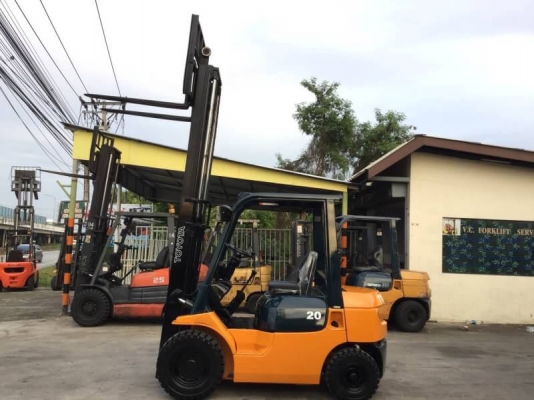 อาร์ ซี เอช โฟรคลิฟท์ ขาย โตโยต้า รุ่น 7 เบนซิล 2 ตัน อาร์ ซี เอช โฟรคลิฟท์ ขาย โตโยต้า รุ่น 7 เบนซิล 2 ตัน