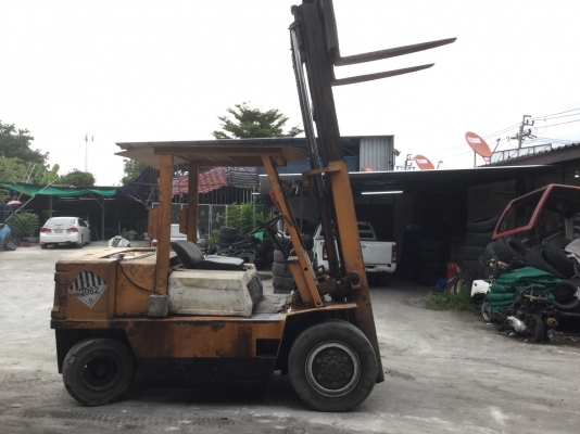 อาร์ ซี เอช โฟรคลิฟท์ โคมัสสุ 3.5 ตัน อาร์ ซี เอช โฟรคลิฟท์ โคมัสสุ 3.5 ตัน