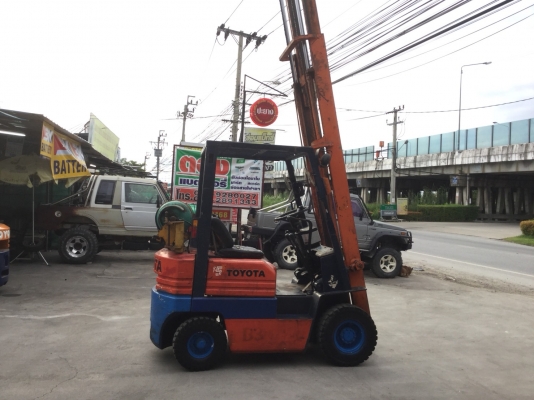 เอส อาร์ โฟรคลิฟท์ โตโยต้า รุ่น 5 เบนซิล เสา 5 เมตร เอส อาร์ โฟรคลิฟท์ โตโยต้า รุ่น 5 เบนซิล เสา 5 เมตร