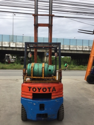 เอส อาร์ โฟรคลิฟท์ โตโยต้า รุ่น 5 เบนซิล เสา 5 เมตร เอส อาร์ โฟรคลิฟท์ โตโยต้า รุ่น 5 เบนซิล เสา 5 เมตร