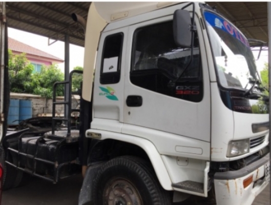 ขายด่วนครับ หัวลาก Isuzu Deca 320ปี46 รถเดิมๆครับ พึ่งจอดครับ