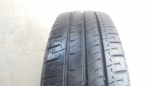ขายยาง\% 205/70/15 ปี 4417 MICHERLIN 4 เส้น ขายยาง\% 205/70/15 ปี 4417 MICHERLIN 4 เส้น