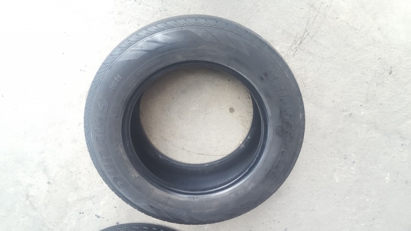 ขายยาง\% 215/65/16 ปี 3016 BRIDGESTONE R611 4 เส้น ขายยาง\% 215/65/16 ปี 3016 BRIDGESTONE R611 4 เส้น
