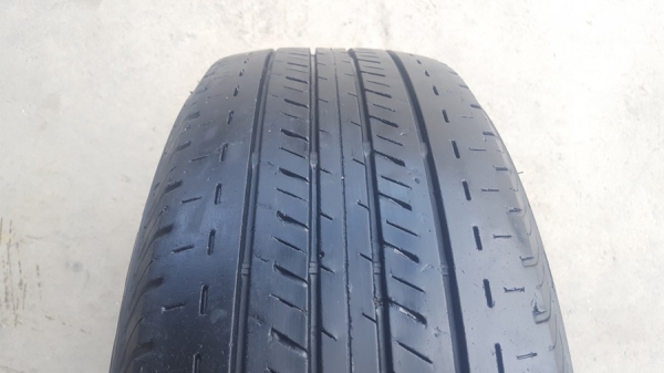 ขายยาง\% 215/65/16 ปี 3016 BRIDGESTONE R611 4 เส้น ขายยาง\% 215/65/16 ปี 3016 BRIDGESTONE R611 4 เส้น