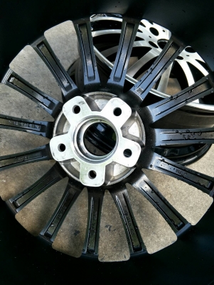 ขอบ19นิ้ว5รู114 หน้า8ตื้นหลัง9ลึก ชุดนี้ลดราคาเหลือ 8900 บาท