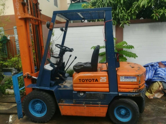 ขายโฟรคลิฟท์ โตโยต้า รุ่น 5 เบนซิล เสา 4 เมตร