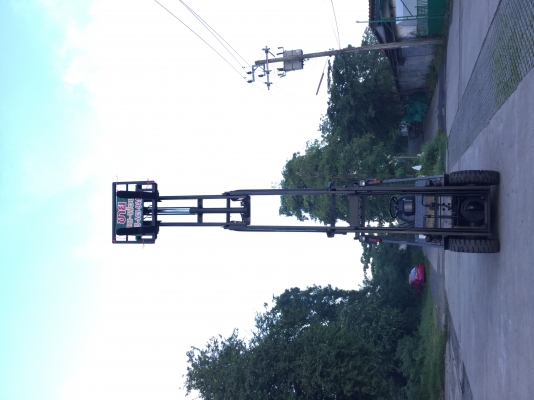 ขาย โฟรคลิฟท์ โตโยต้า รุ่น 6 ดีเซล 2.5 ตัน เสา 4 เมตร