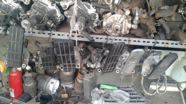 ขาเหยียบจิ๊ฟฟี่