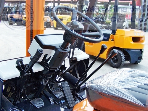 ขาย รถโฟล์คลิฟท์ TOYOTA รุ่น 5-FD25