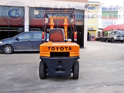 ขาย รถโฟล์คลิฟท์ TOYOTA รุ่น 5-FD25